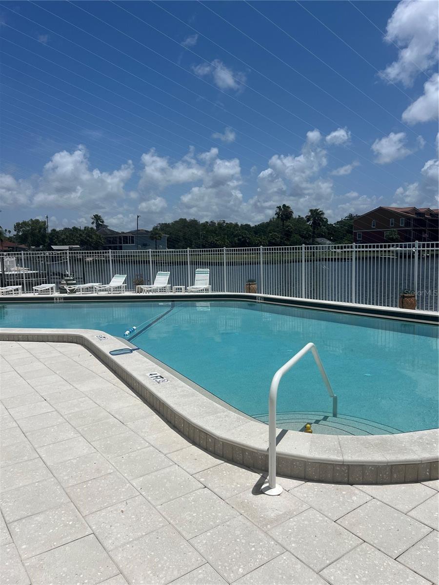 Image 4 of 13 For 376 Moorings Cove Drive 6c