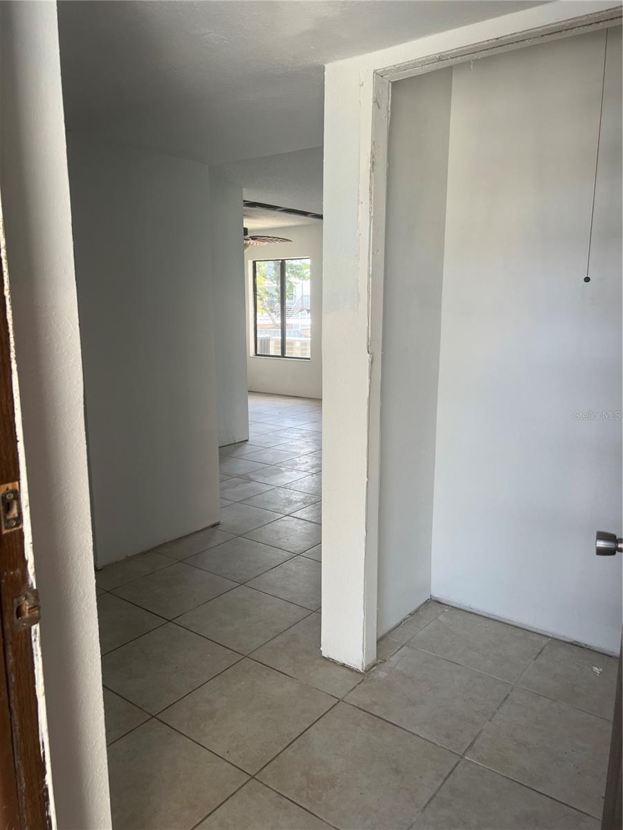 Image 5 of 13 For 376 Moorings Cove Drive 6c