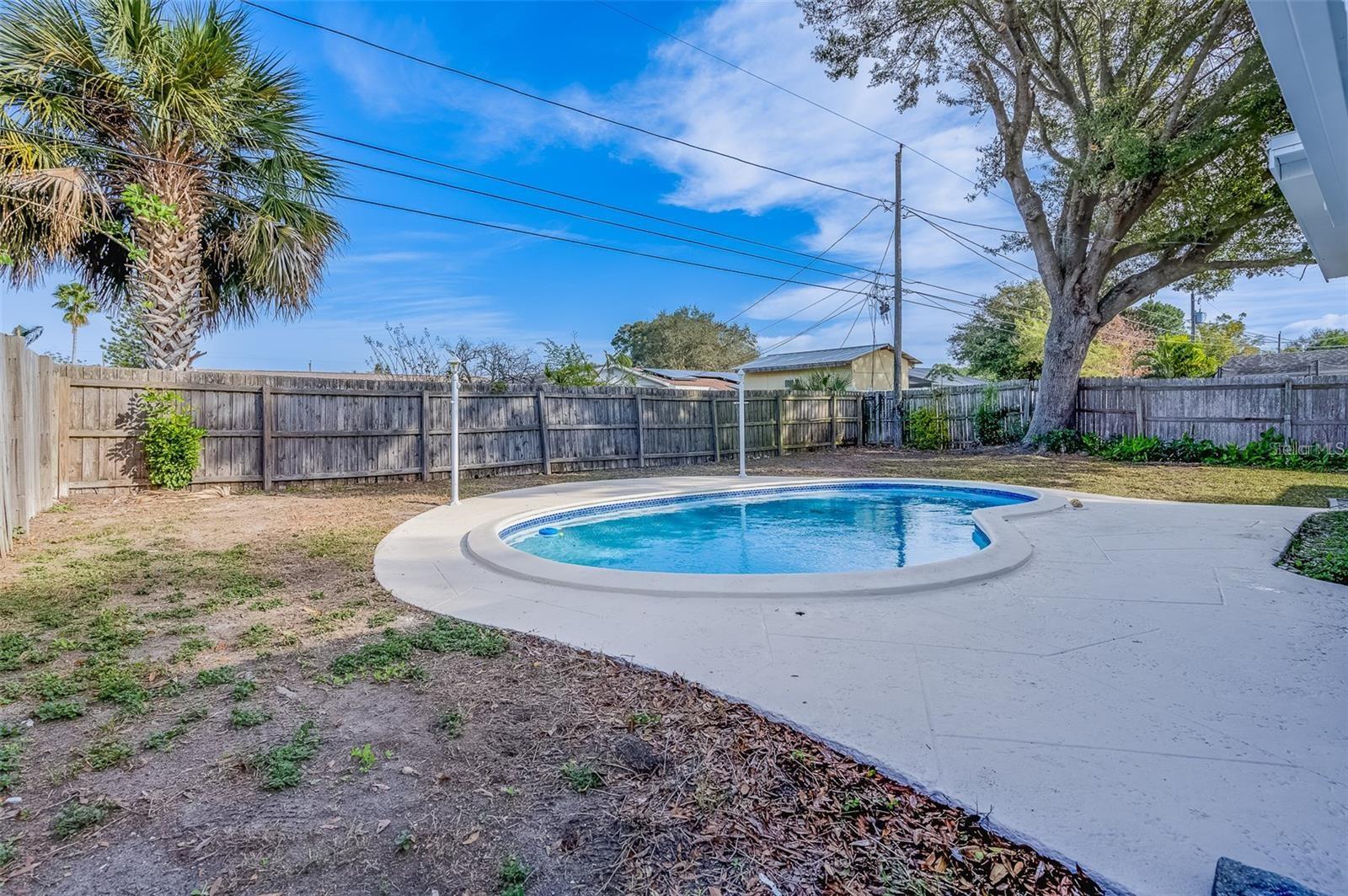 Image 30 of 40 For 8433 76th Avenue