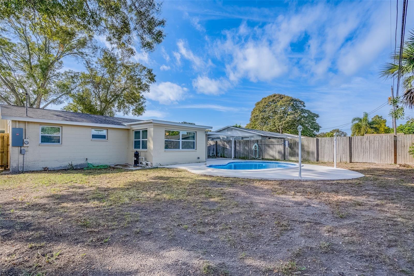 Image 31 of 40 For 8433 76th Avenue