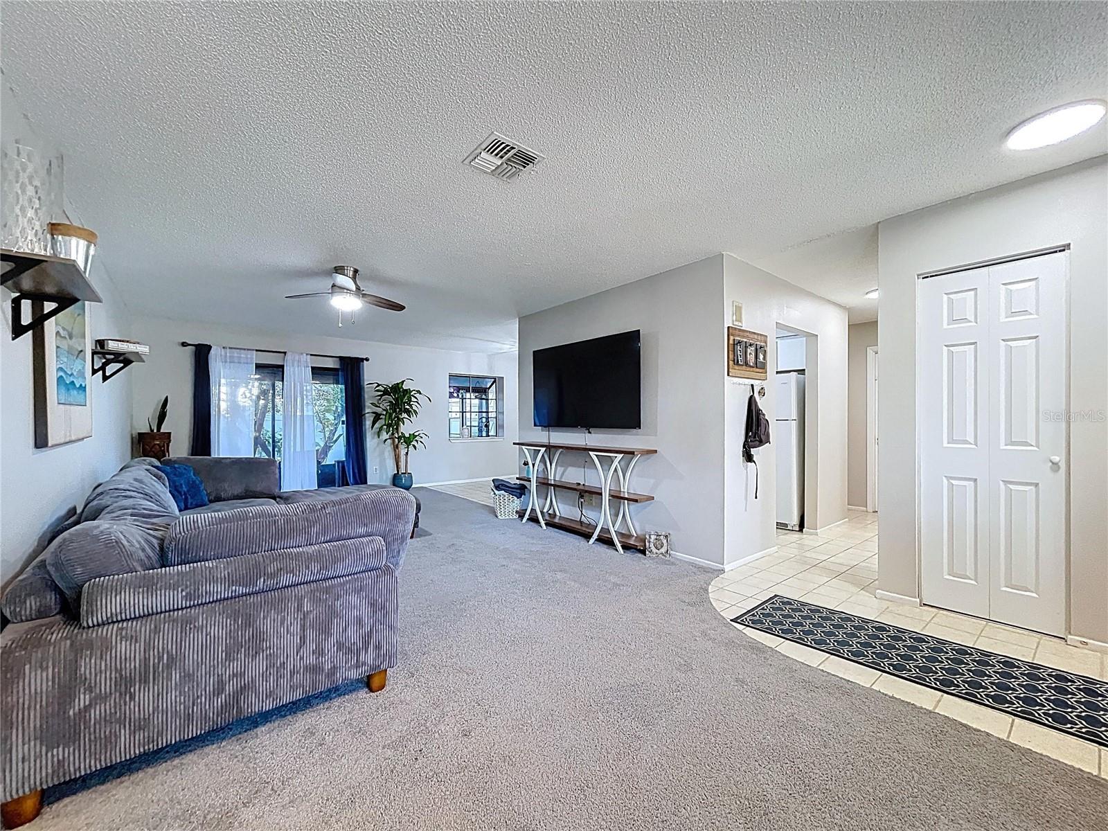 Image 13 of 32 For 2031 Dover Court