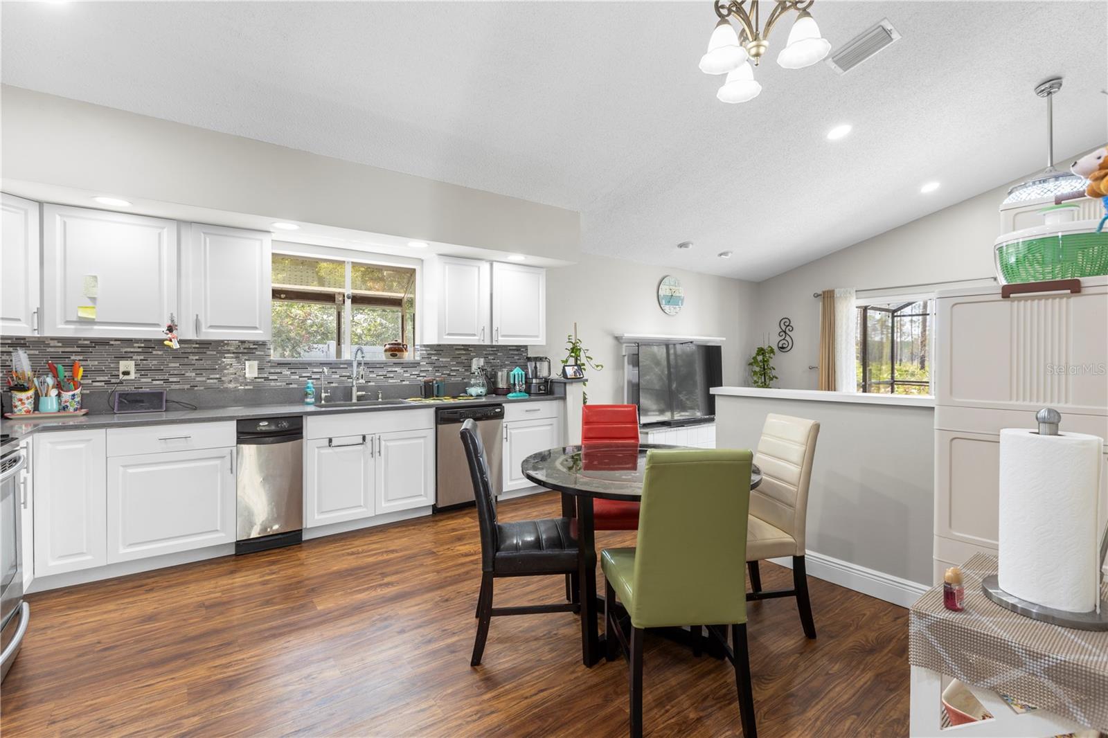 Image 20 of 79 For 9047 Quail Creek Drive