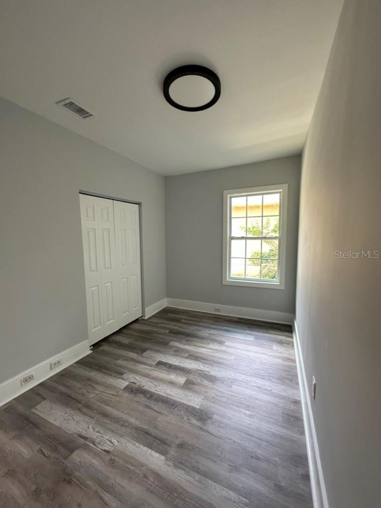 Listing photo id 0 for 1021 Cayuga Street