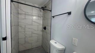 Listing photo id 39 for 1021 Cayuga Street
