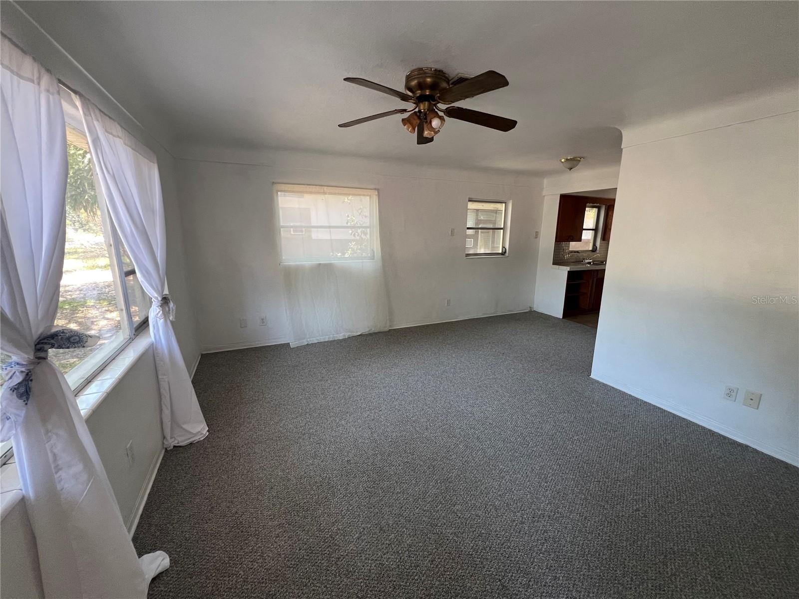 Image 3 of 14 For 5713 21st Avenue S