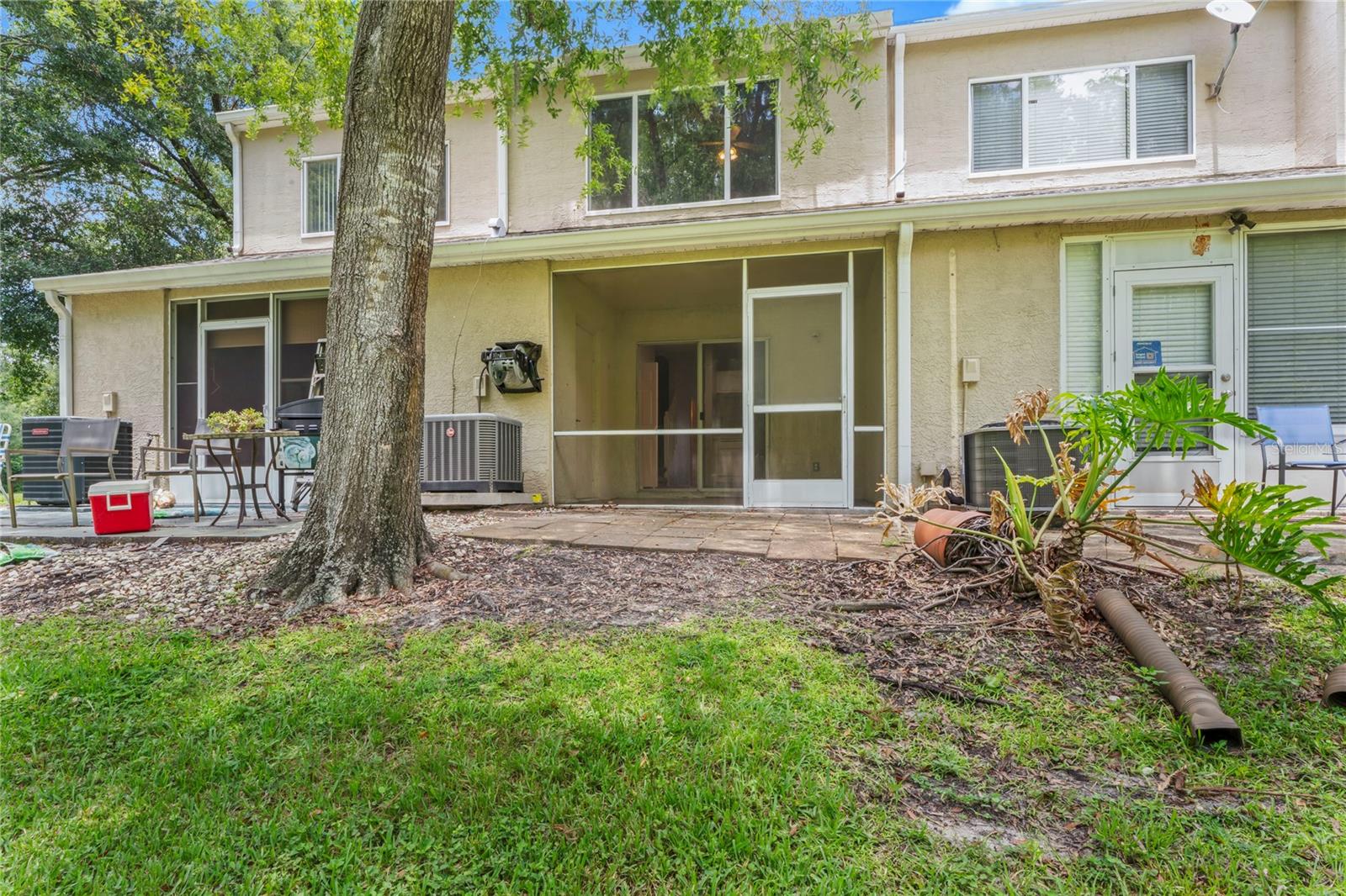 Image 23 of 29 For 5532 Carrollwood Key Drive