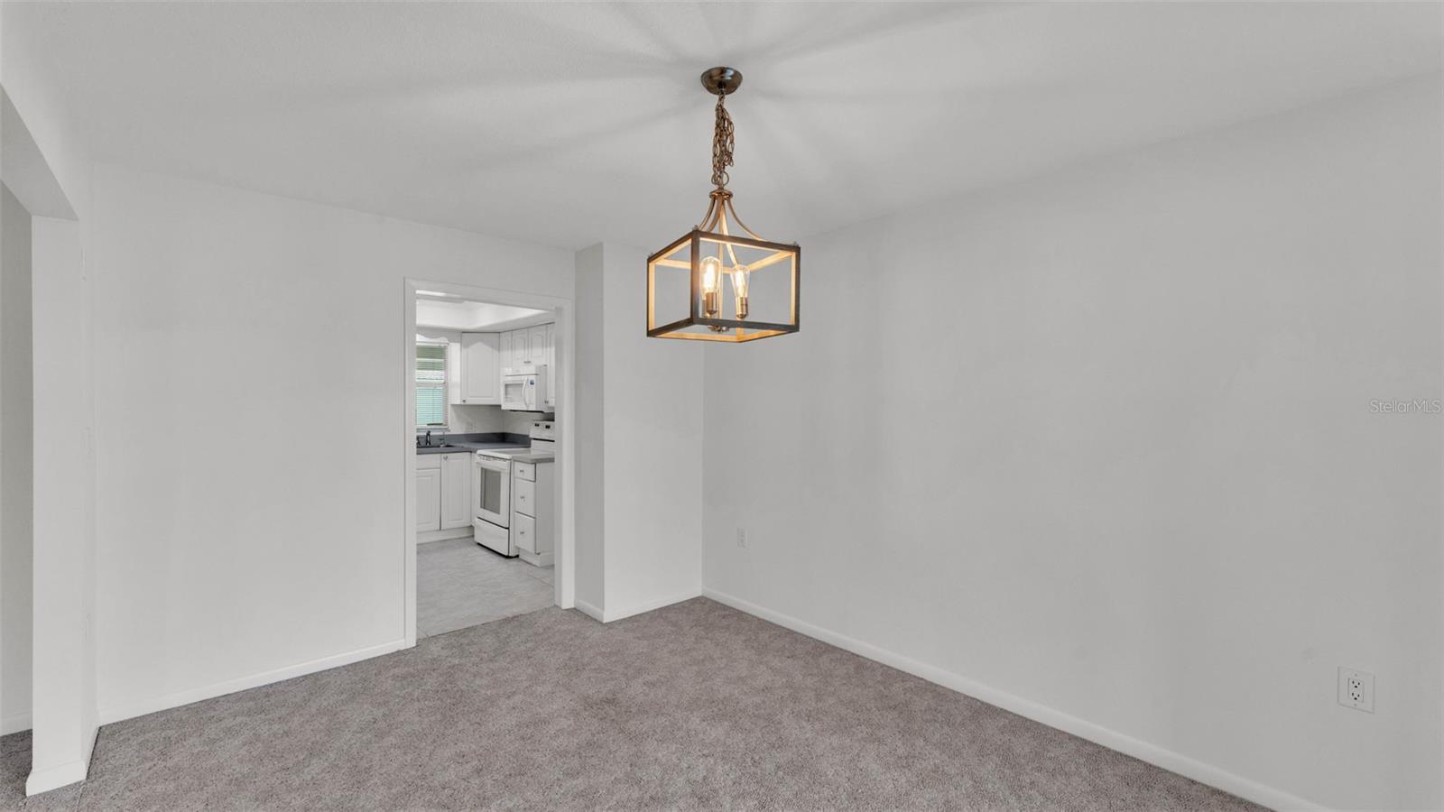Image 15 of 39 For 3582 Milano Avenue