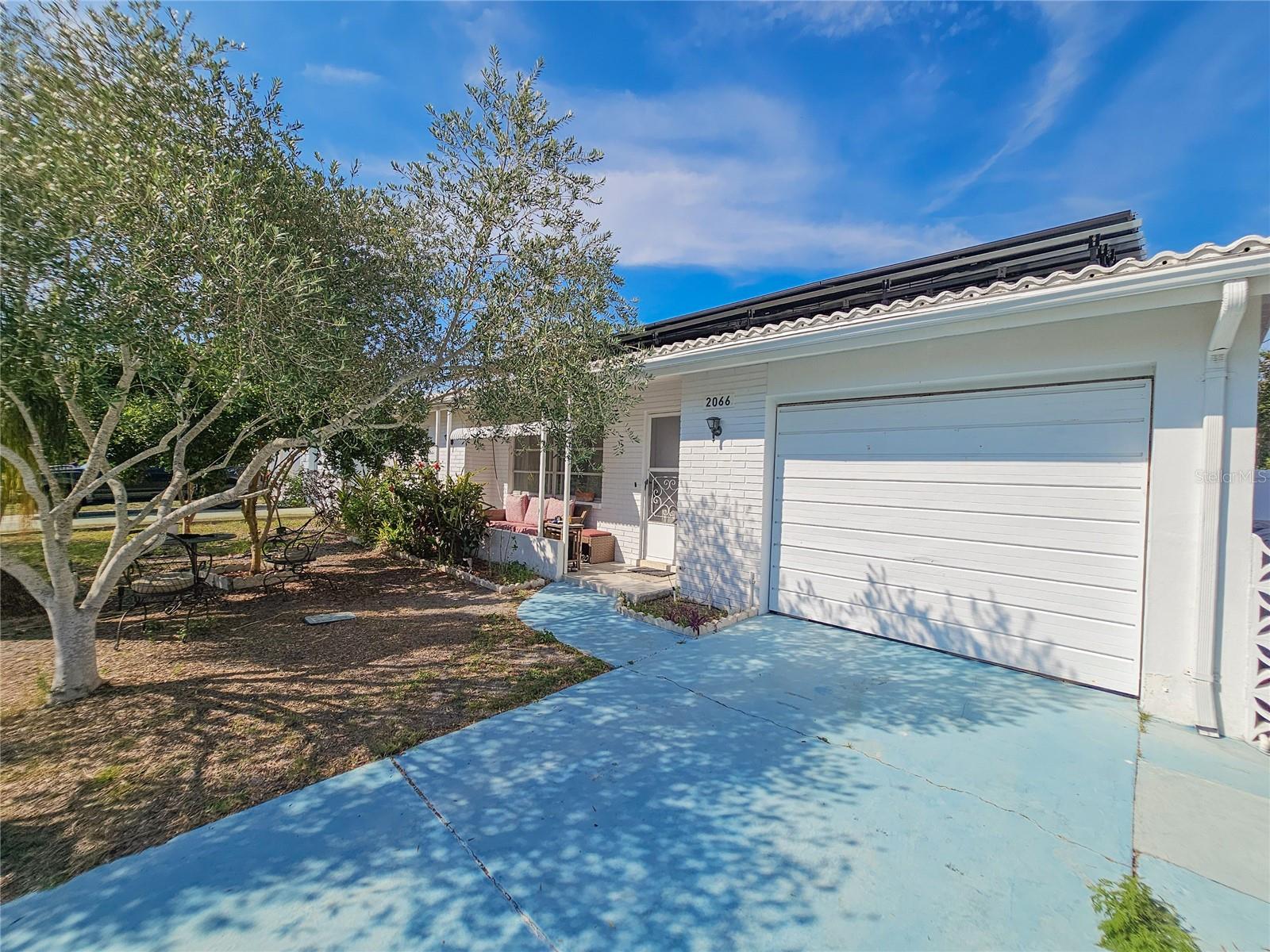 Image 14 of 44 For 2066 High Ridge Drive