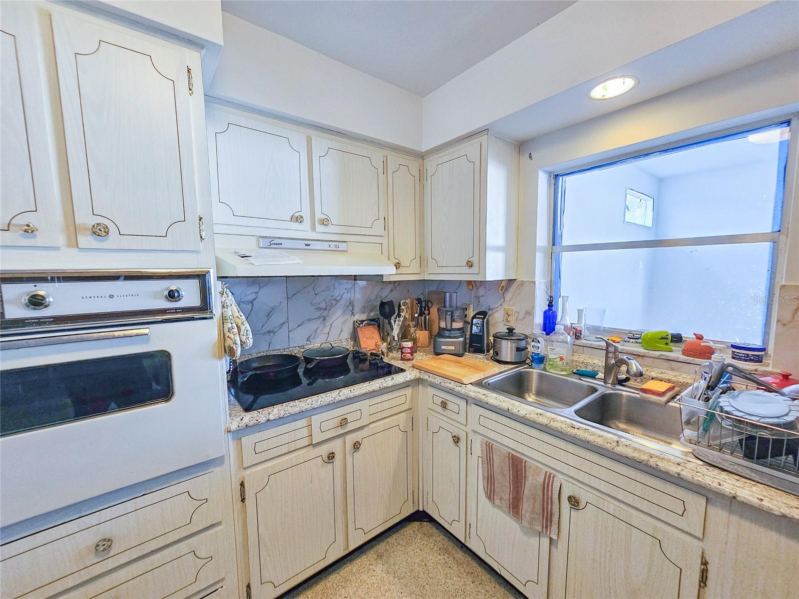 Image 23 of 44 For 2066 High Ridge Drive