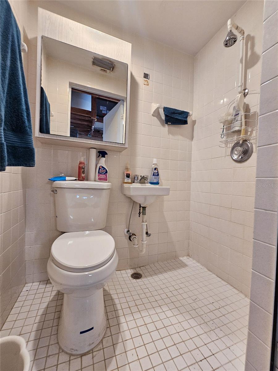 Image 35 of 44 For 2066 High Ridge Drive