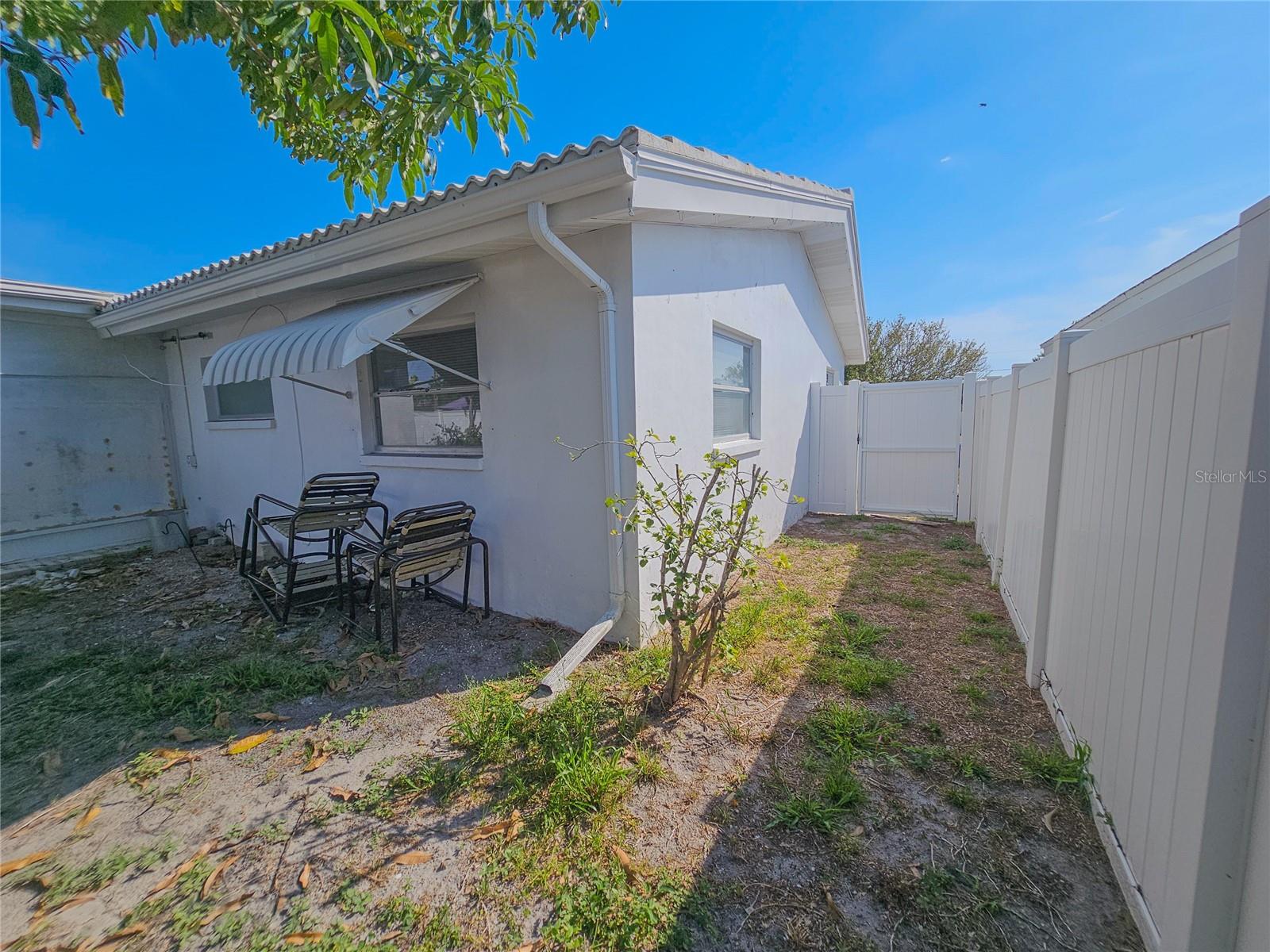 Image 42 of 44 For 2066 High Ridge Drive