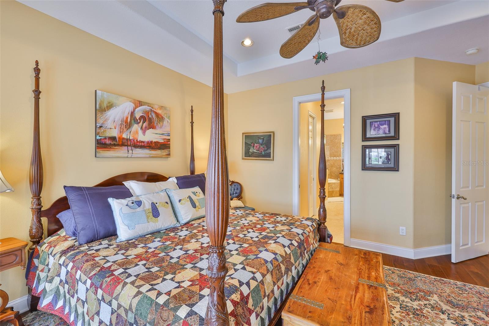 Image 31 of 77 For 920 Symphony Isles Boulevard