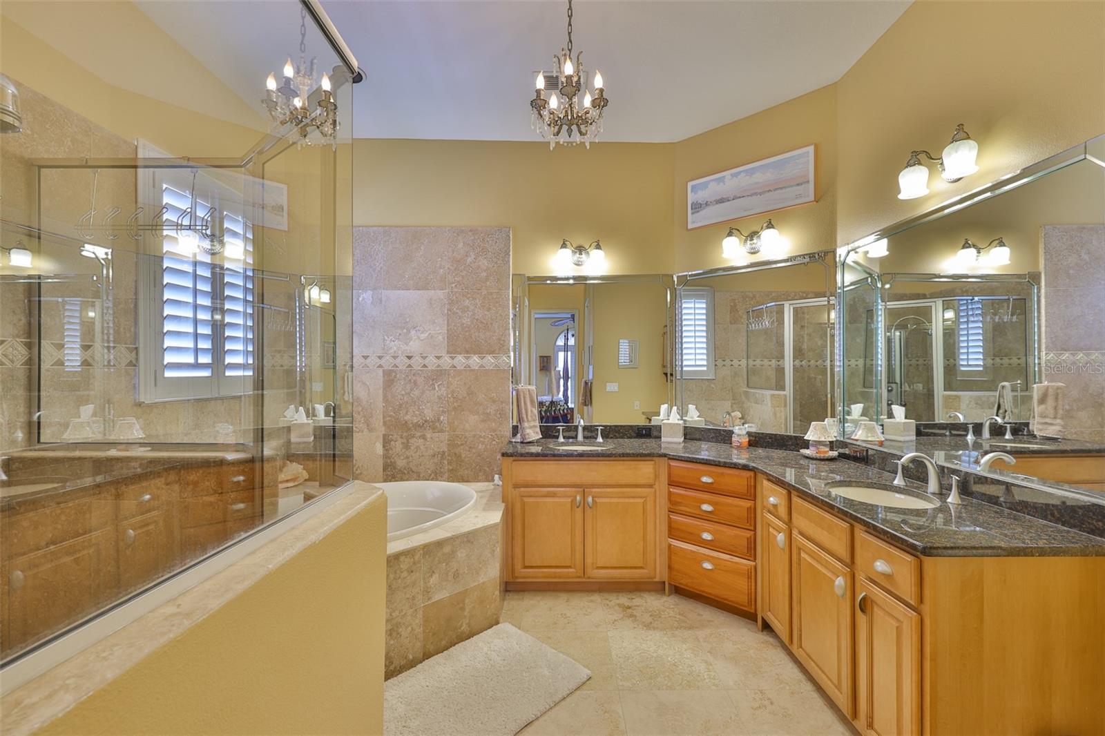 Image 32 of 77 For 920 Symphony Isles Boulevard