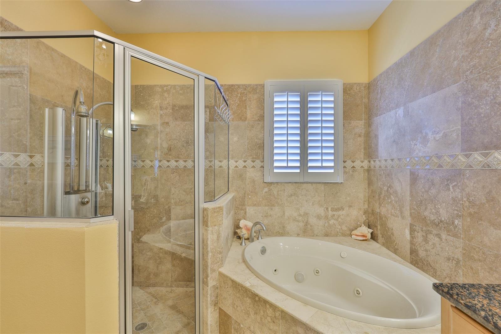 Image 33 of 77 For 920 Symphony Isles Boulevard