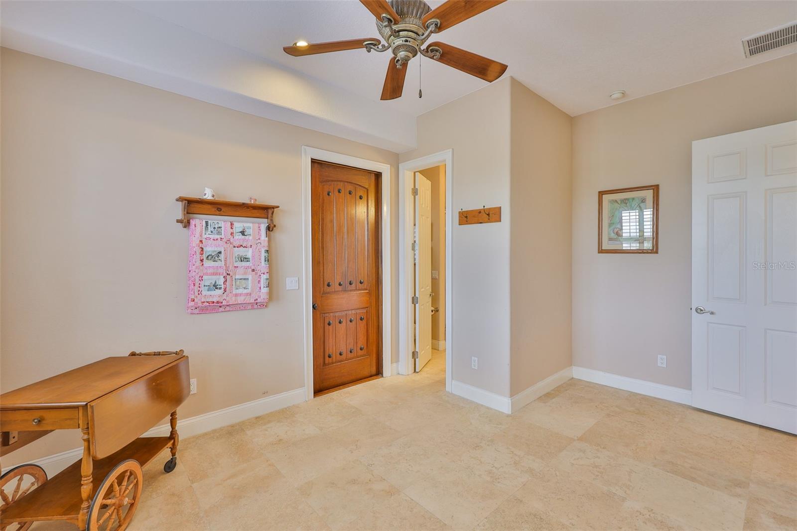 Image 39 of 77 For 920 Symphony Isles Boulevard