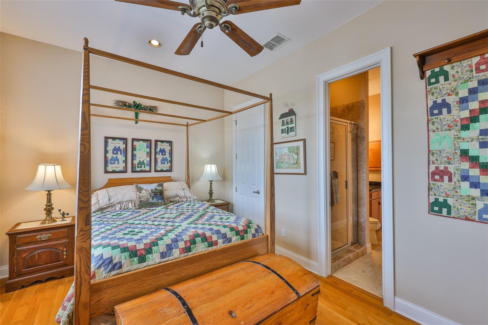 Image 44 of 77 For 920 Symphony Isles Boulevard