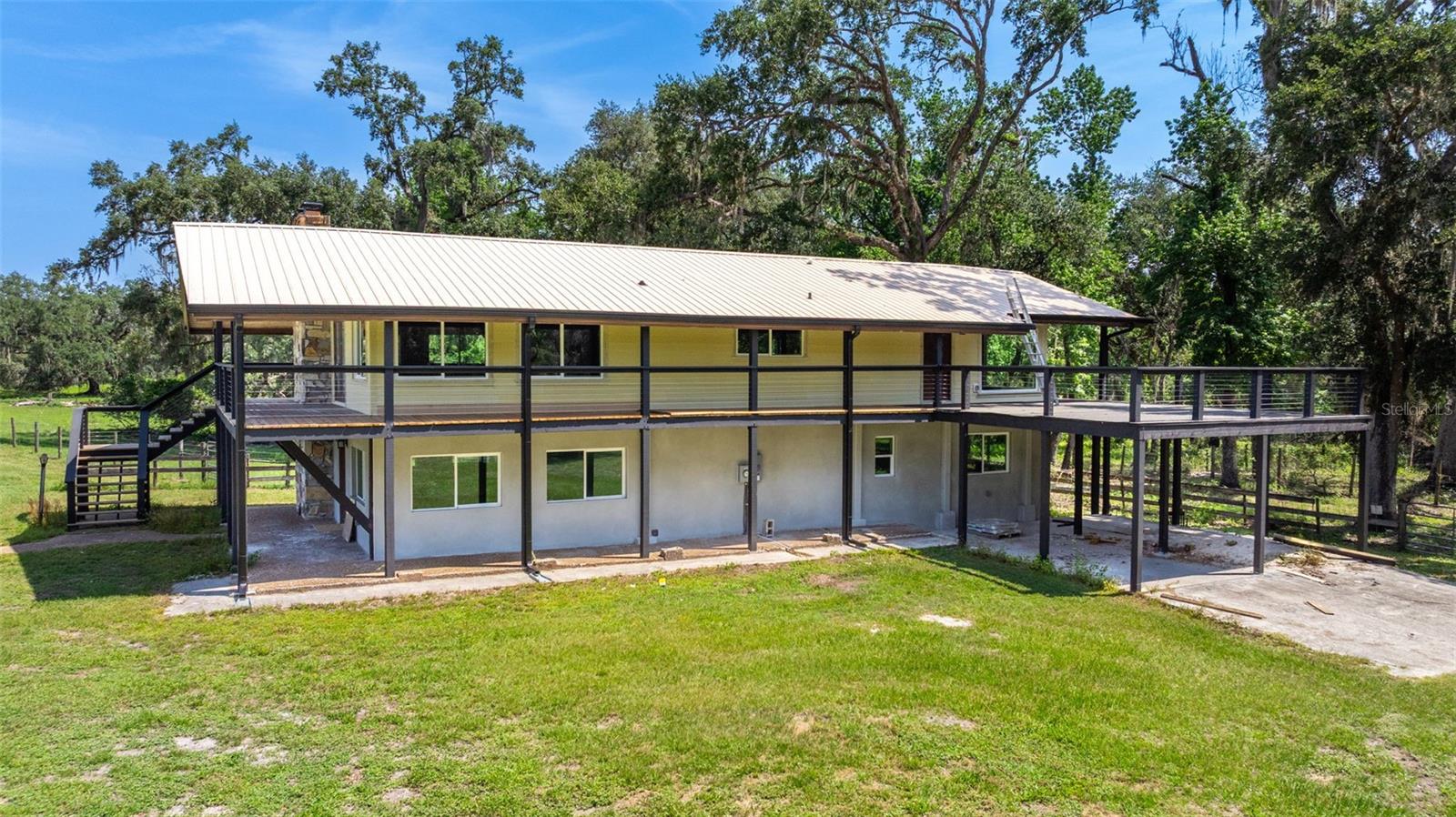 Listing photo id 34 for 21455 Us Hwy 98