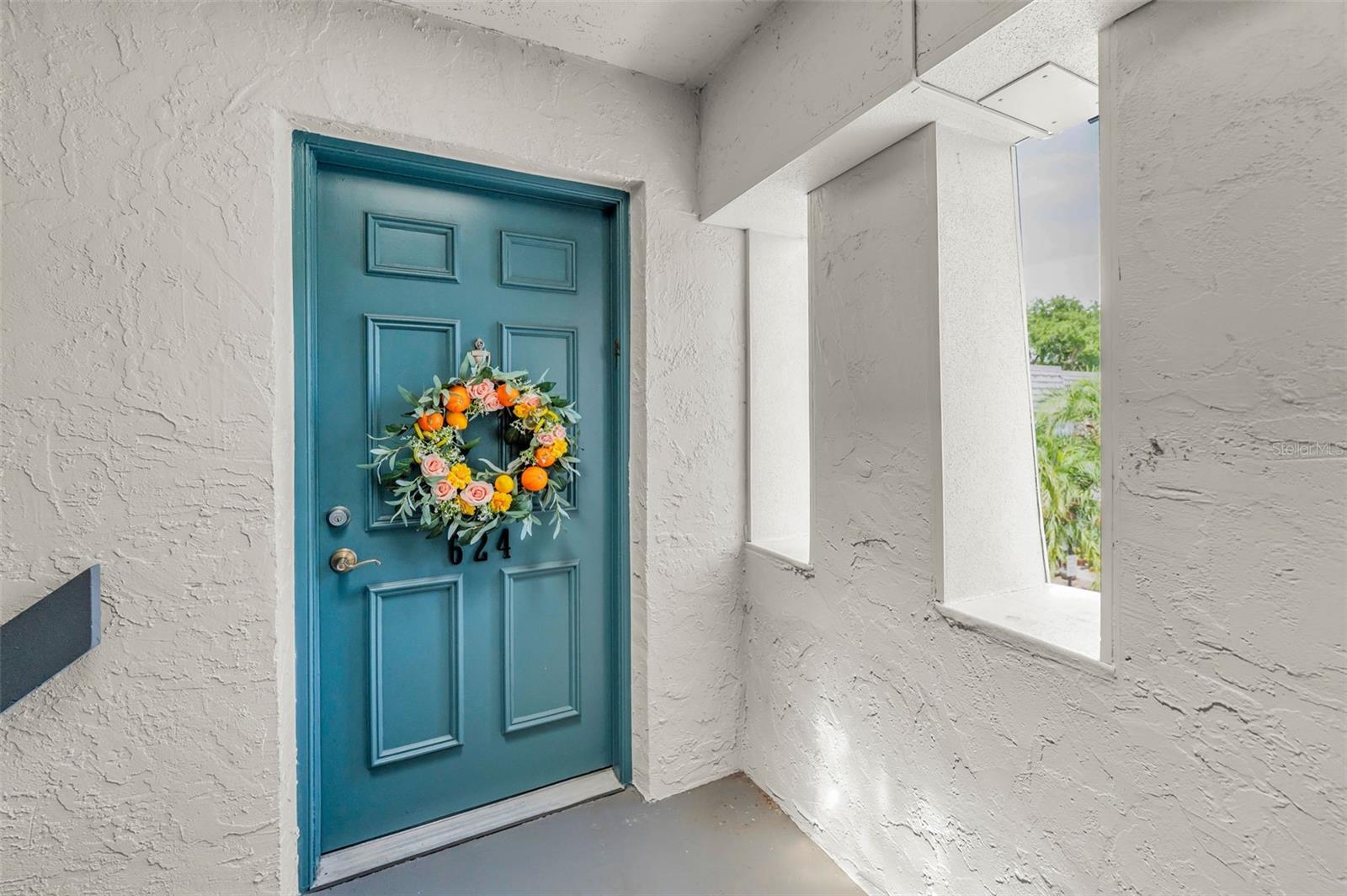 Image 4 of 54 For 704 Lyndhurst Street 624