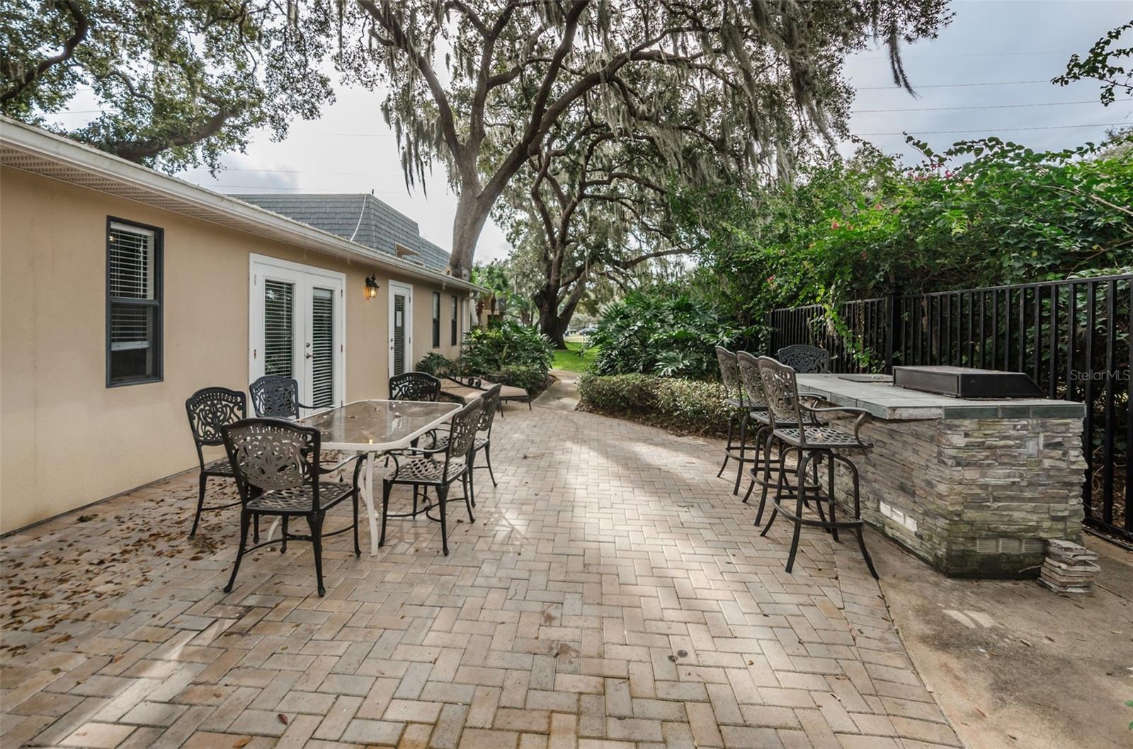 Image 48 of 54 For 704 Lyndhurst Street 624