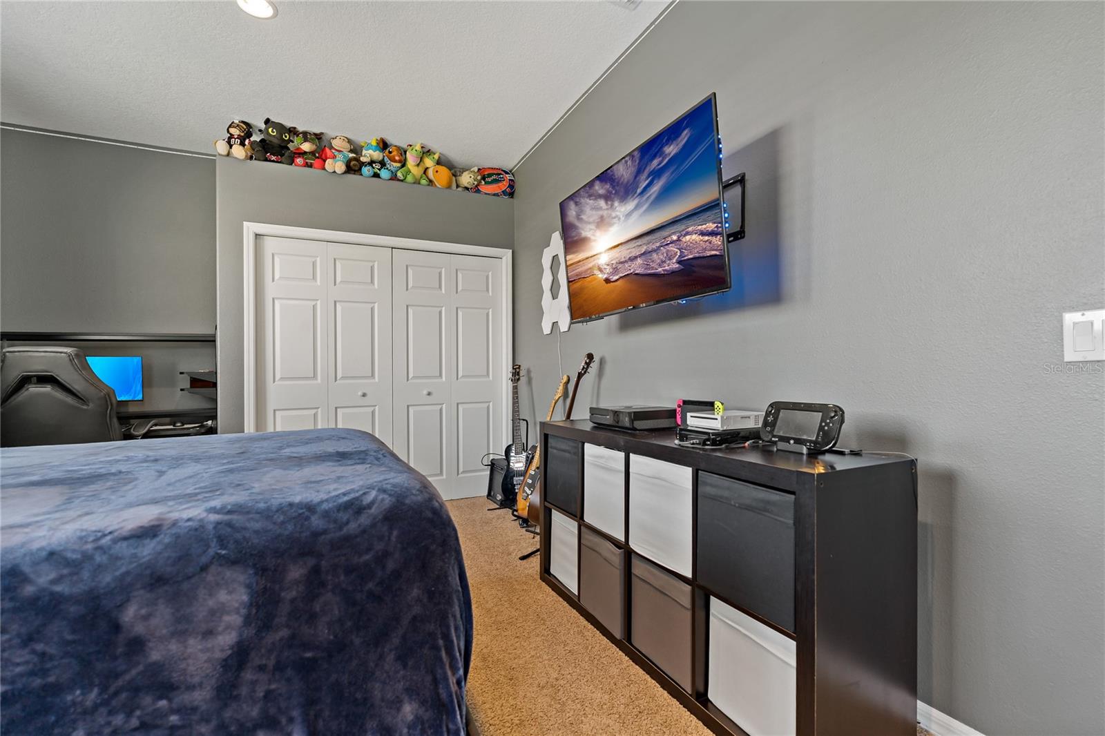 Listing photo id 44 for 4530 Roanoak Way