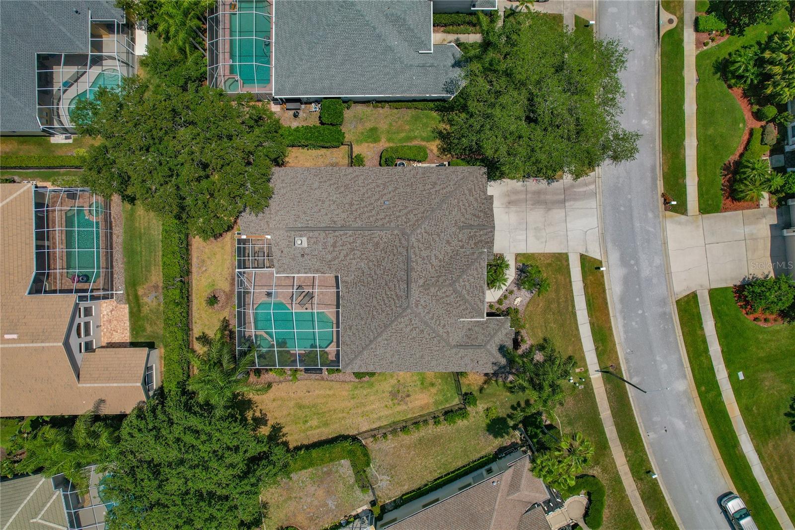 Listing photo id 57 for 4530 Roanoak Way