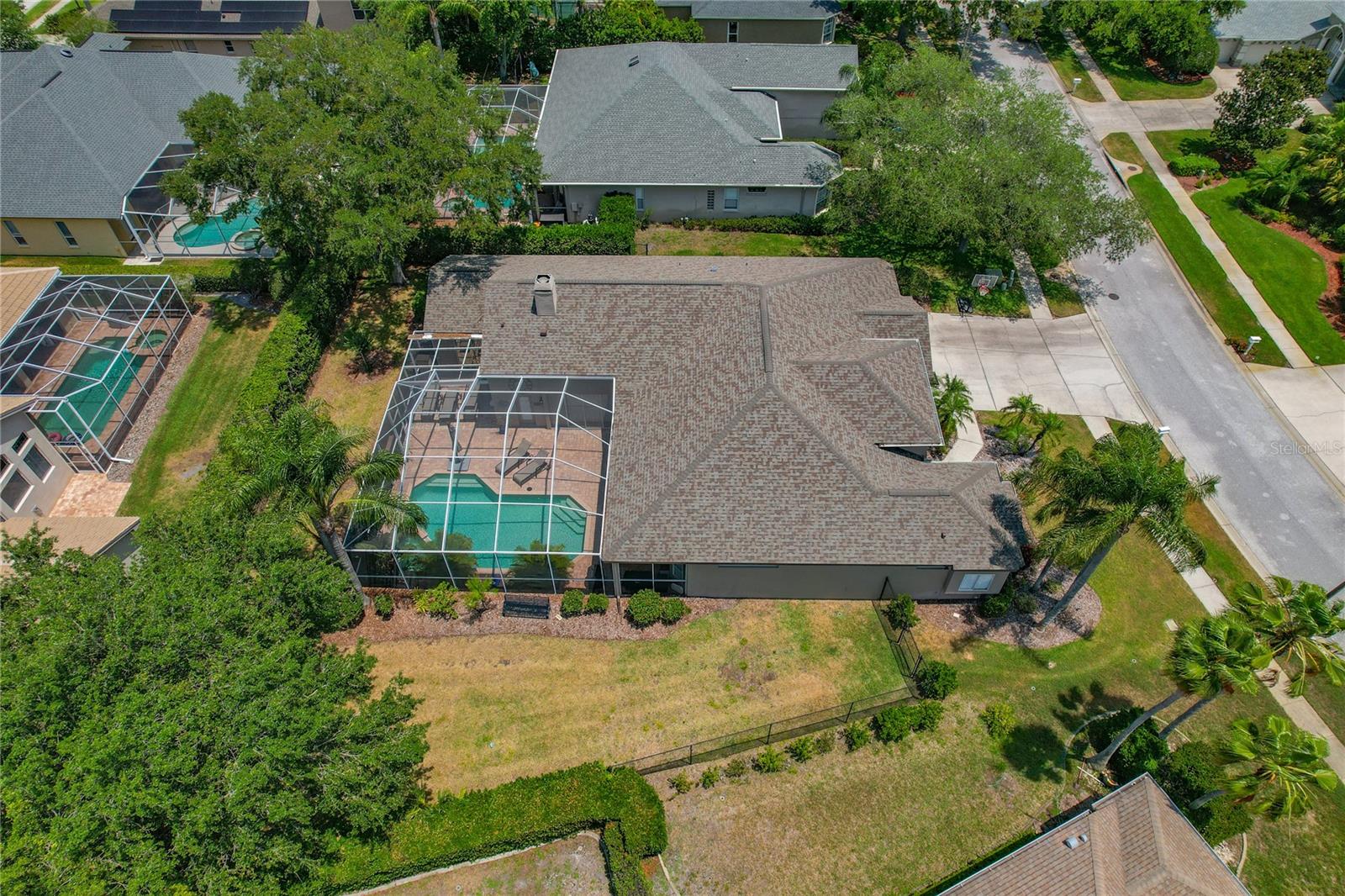 Listing photo id 59 for 4530 Roanoak Way