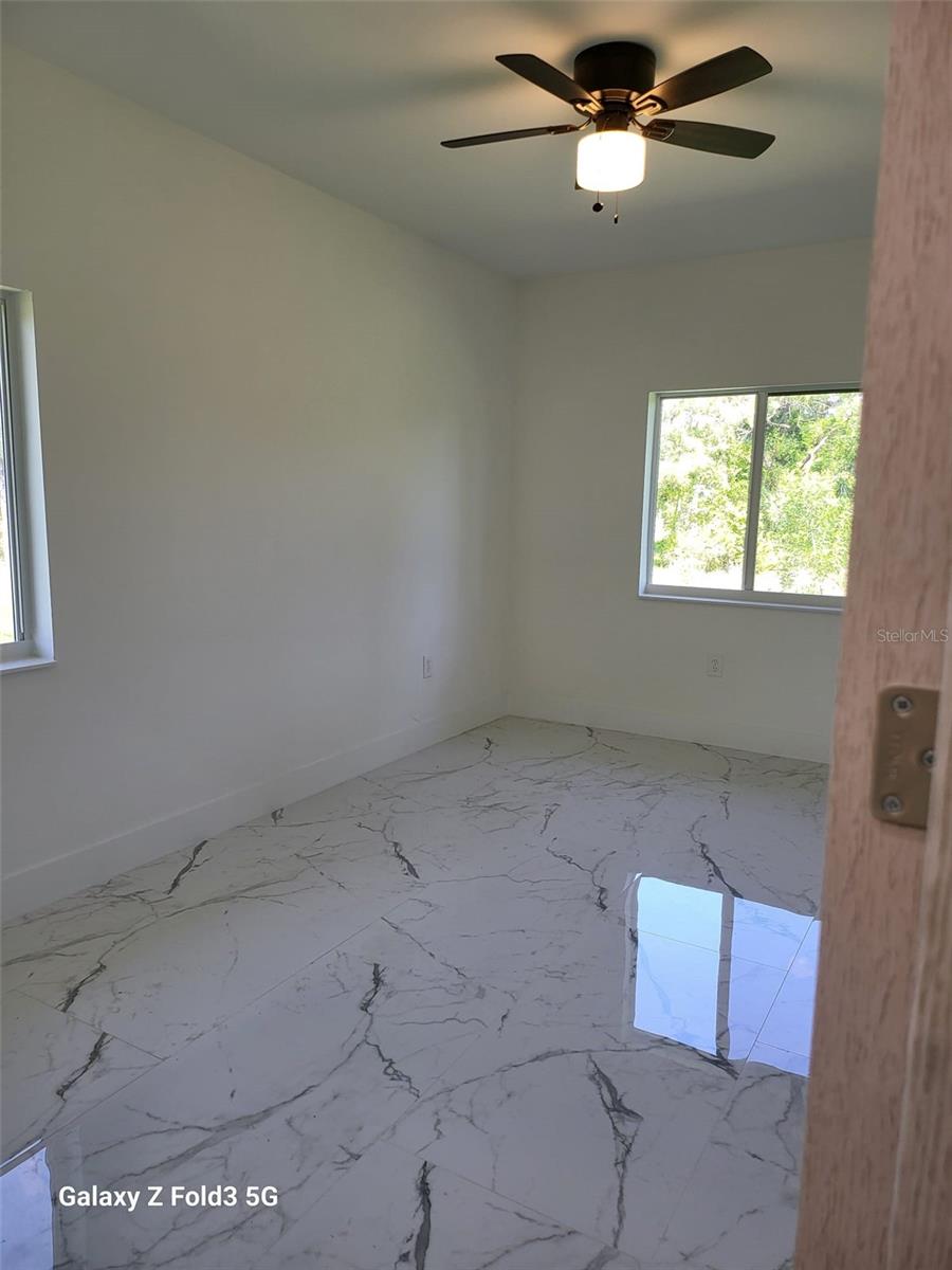 Image 15 of 21 For 521 Frank Jewett Avenue S