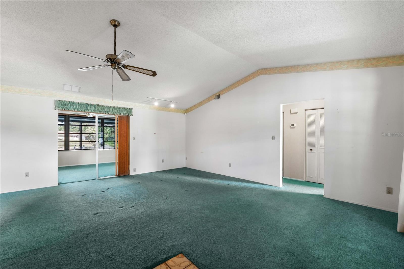 Image 3 of 46 For 1949 Tampa Bay Drive