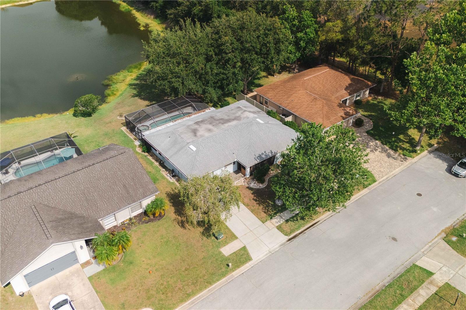 Image 38 of 46 For 1949 Tampa Bay Drive