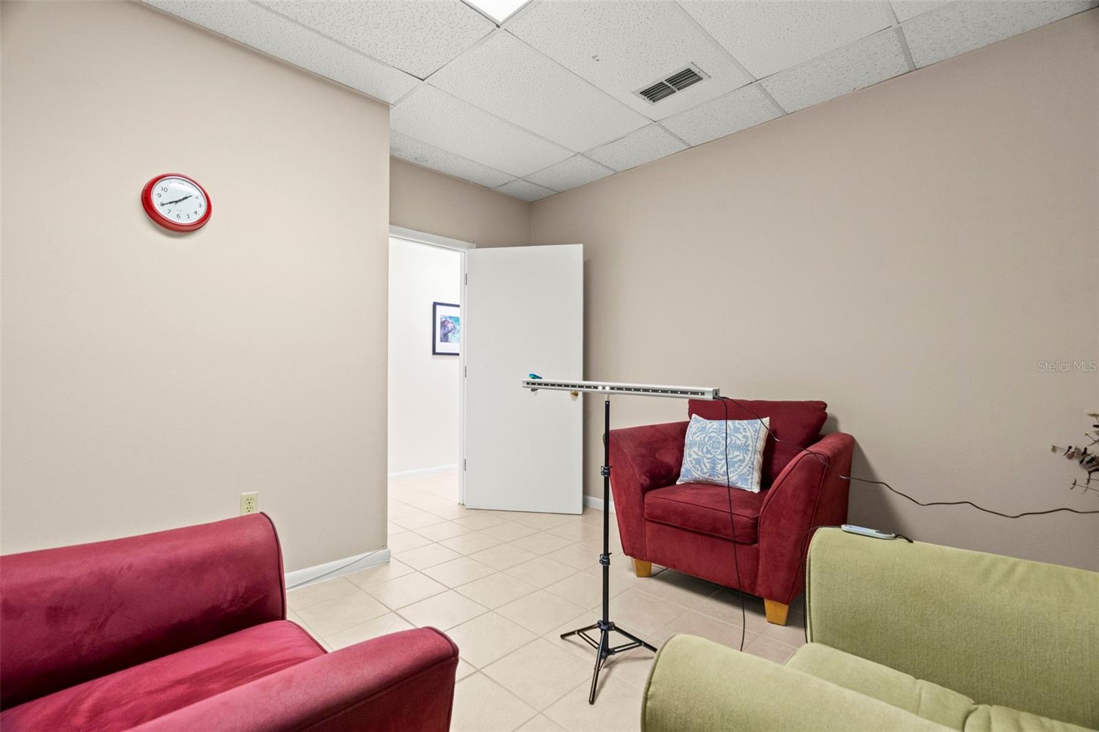 Image 10 of 30 For 10333 Seminole Boulevard 6