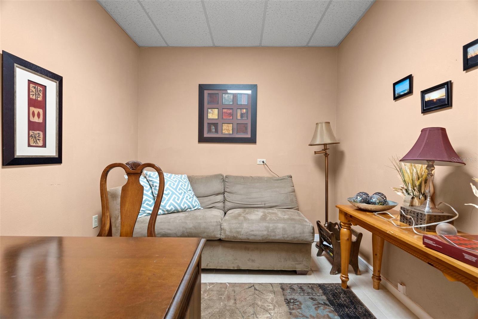 Image 17 of 30 For 10333 Seminole Boulevard 6