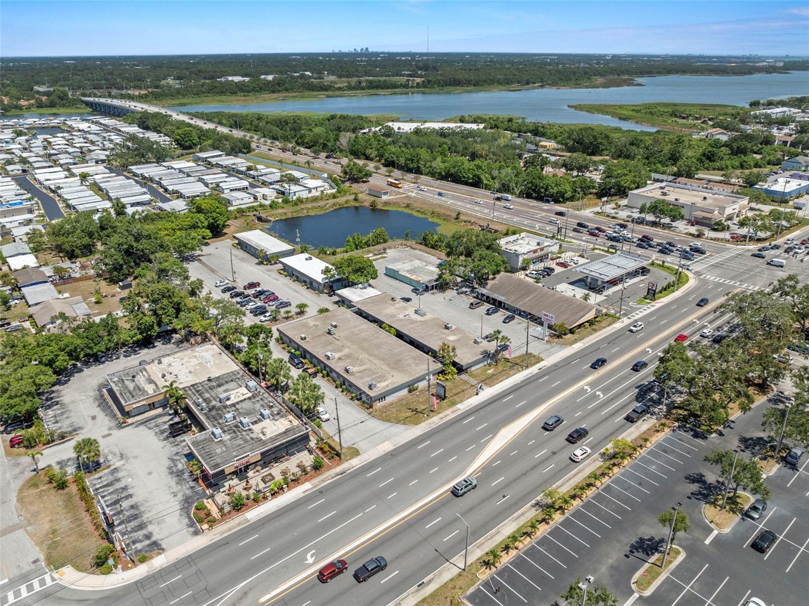 Image 5 of 30 For 10333 Seminole Boulevard 6