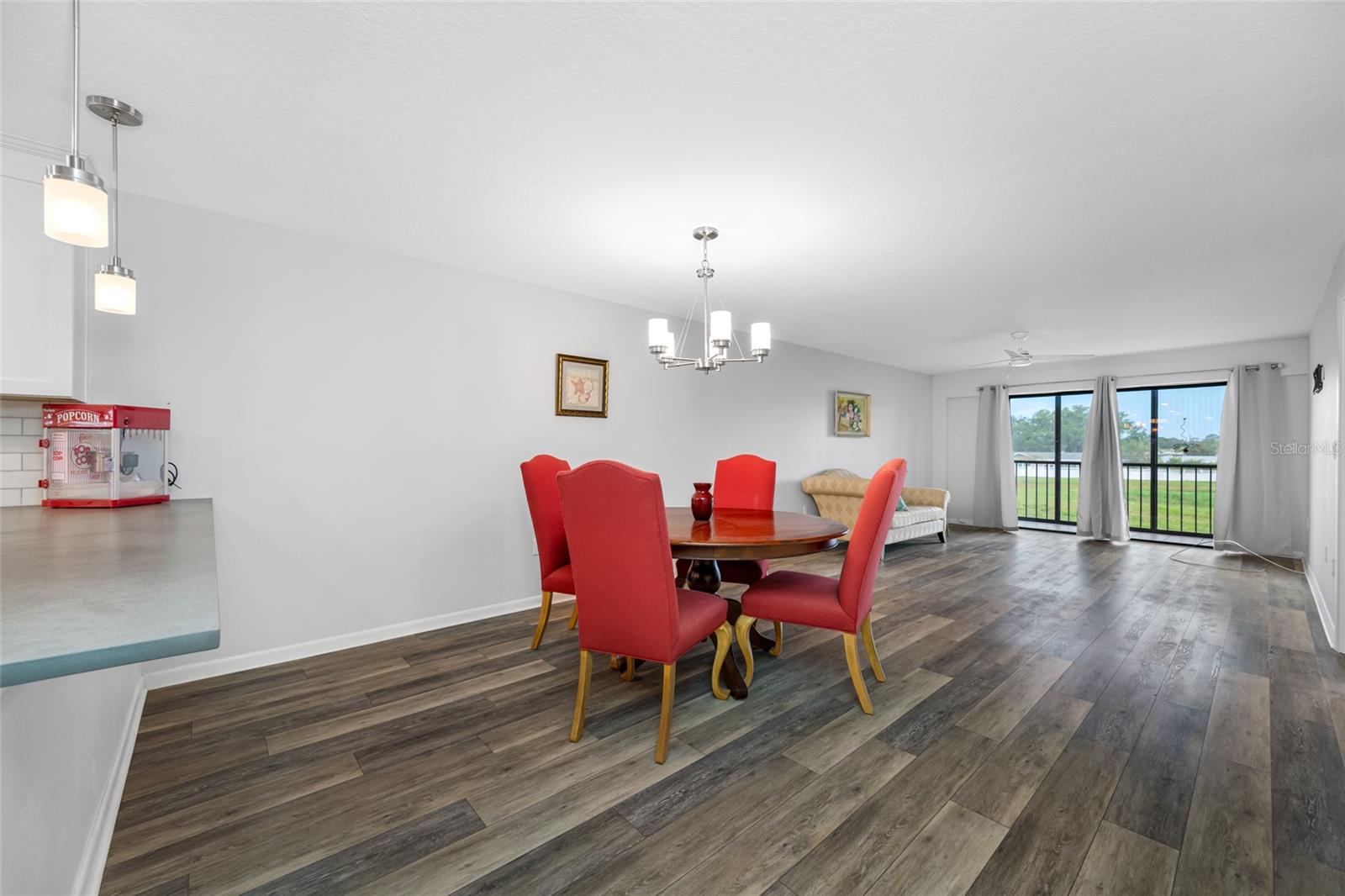 Image 11 of 40 For 9450 Harbor Greens Way 207