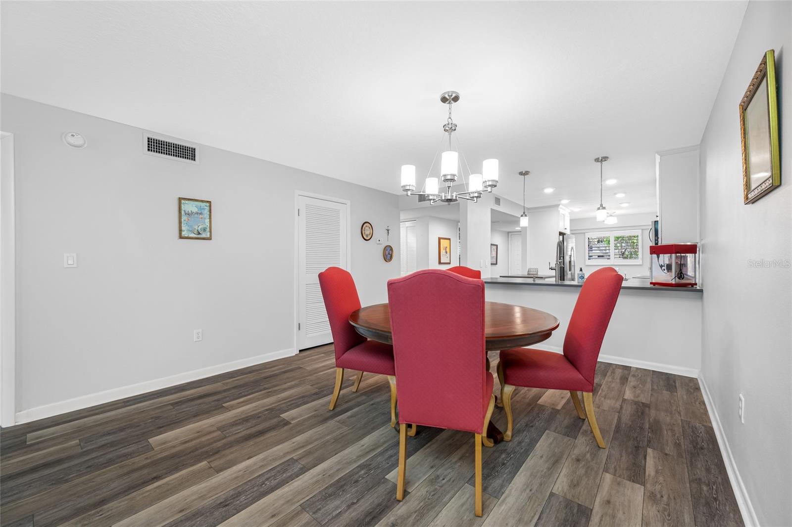 Image 13 of 40 For 9450 Harbor Greens Way 207
