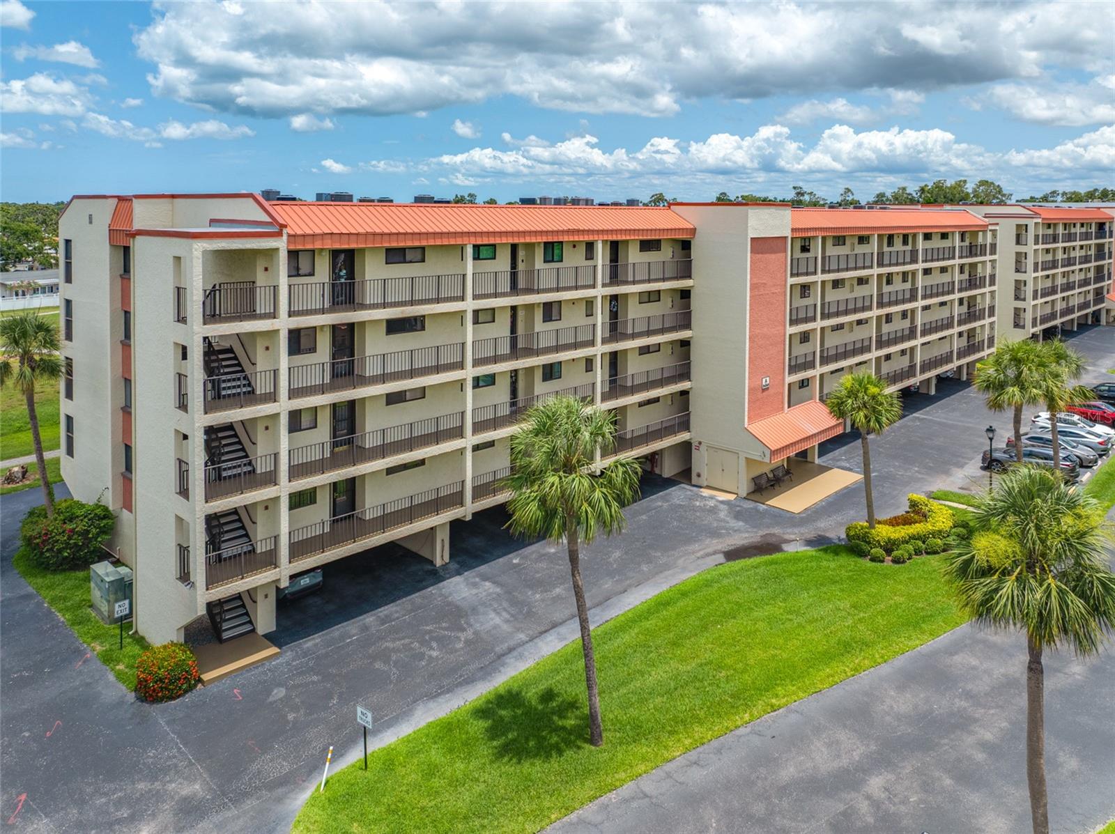 Image 2 of 40 For 9450 Harbor Greens Way 207