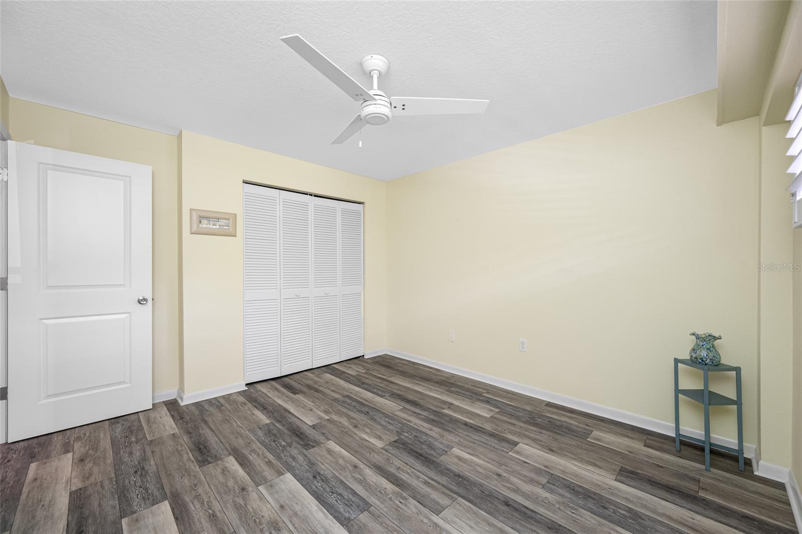 Image 24 of 40 For 9450 Harbor Greens Way 207