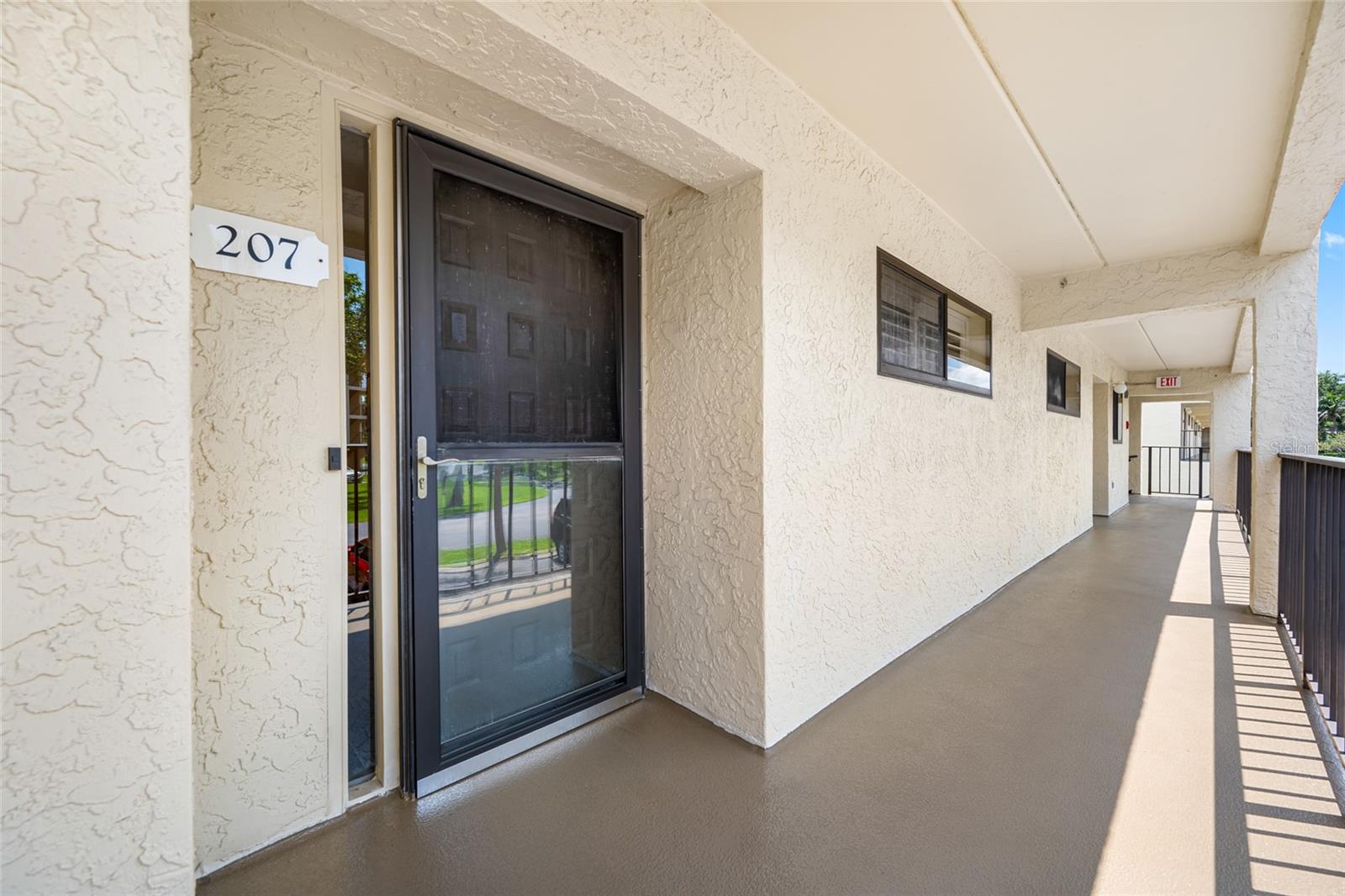 Image 4 of 40 For 9450 Harbor Greens Way 207