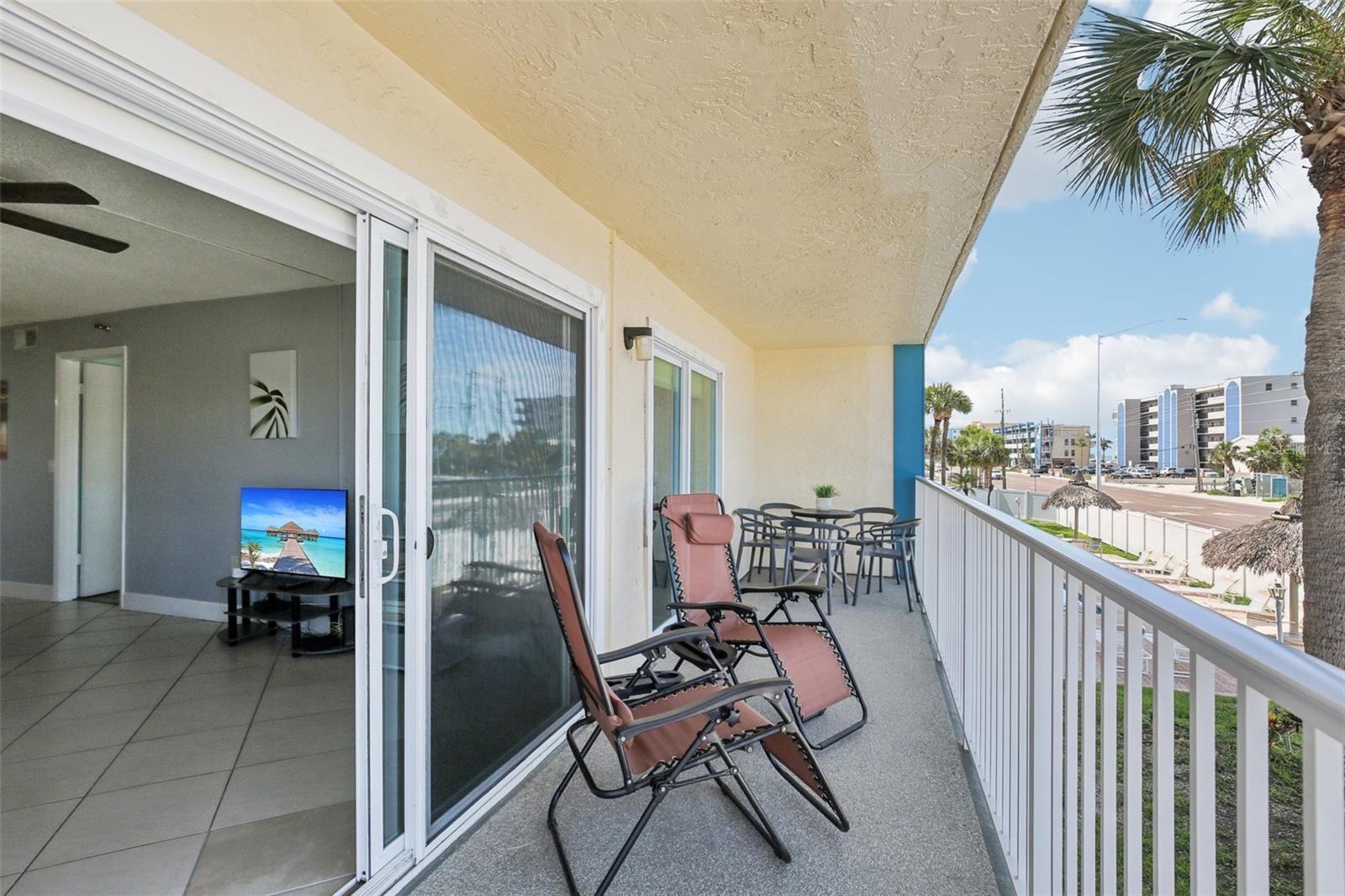 Image 23 of 25 For 14401 Gulf Boulevard 106
