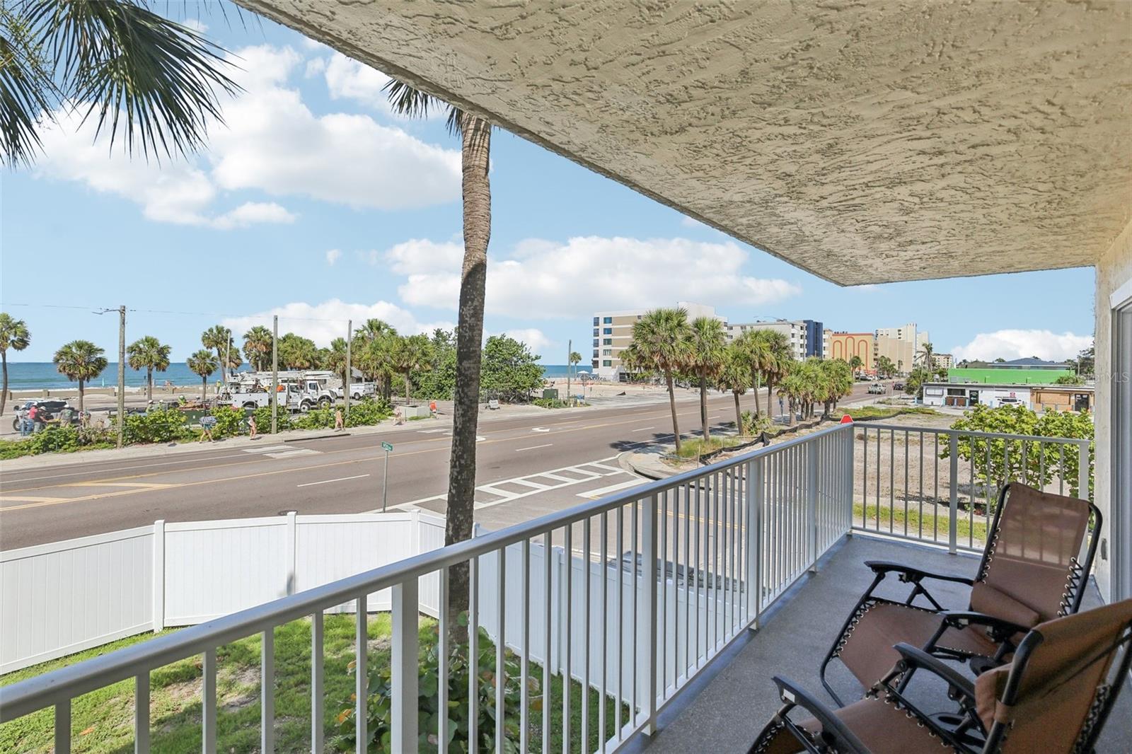 Image 24 of 25 For 14401 Gulf Boulevard 106