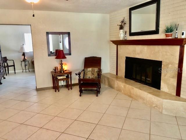 Image 12 of 28 For 14530 Apache Avenue