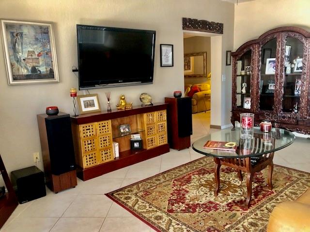Image 4 of 28 For 14530 Apache Avenue