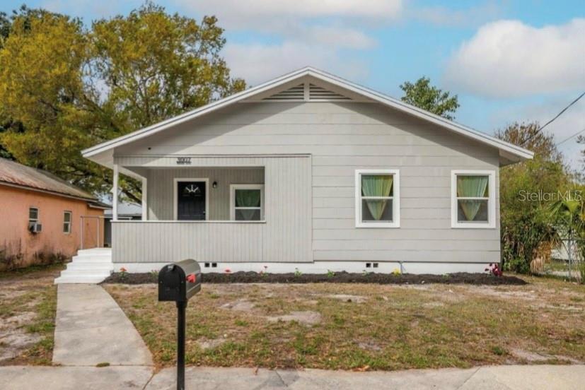 Listing Details for 3007 Dixie Avenue, SARASOTA, FL 34234