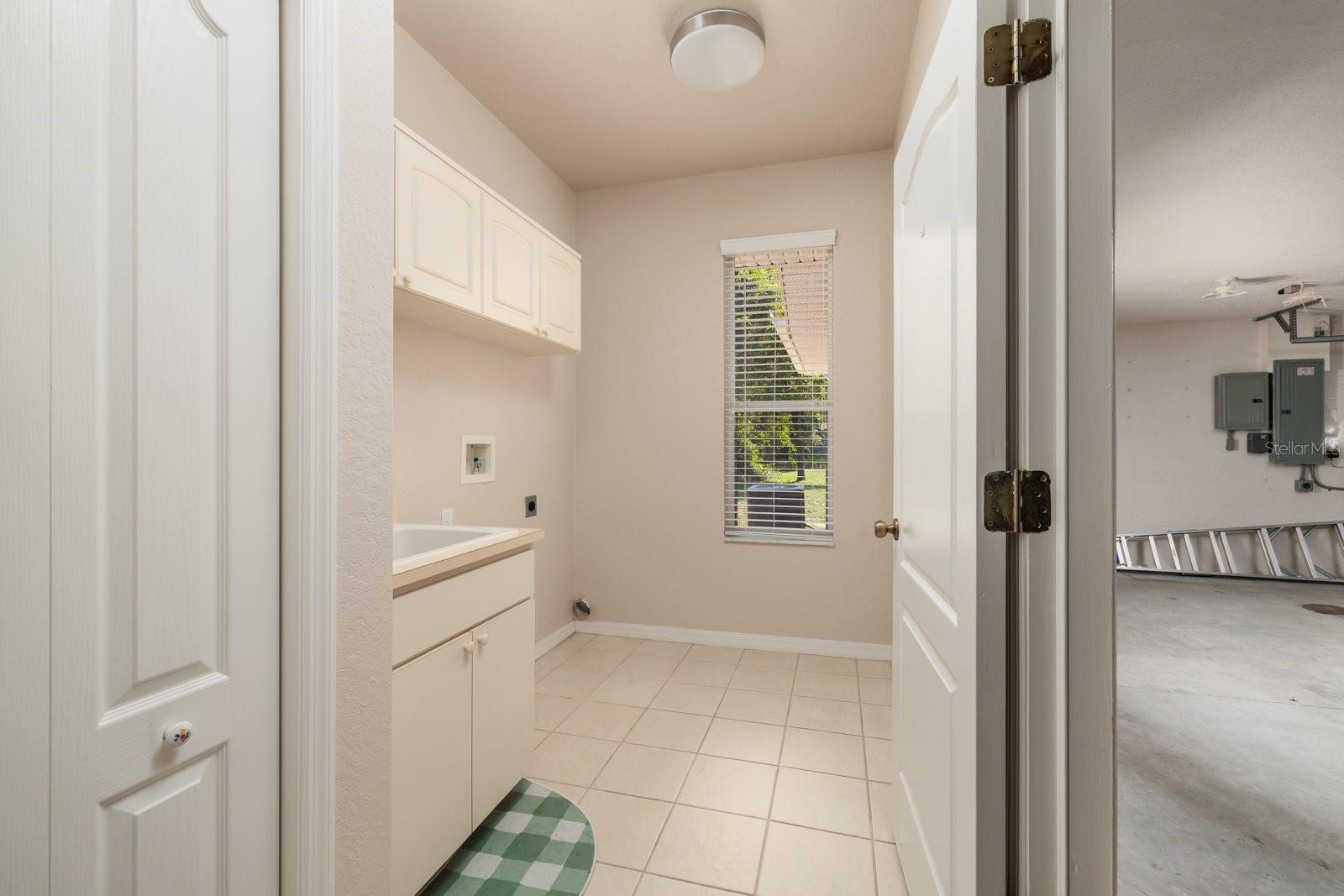 Listing photo id 22 for 16 Dahoon Court N