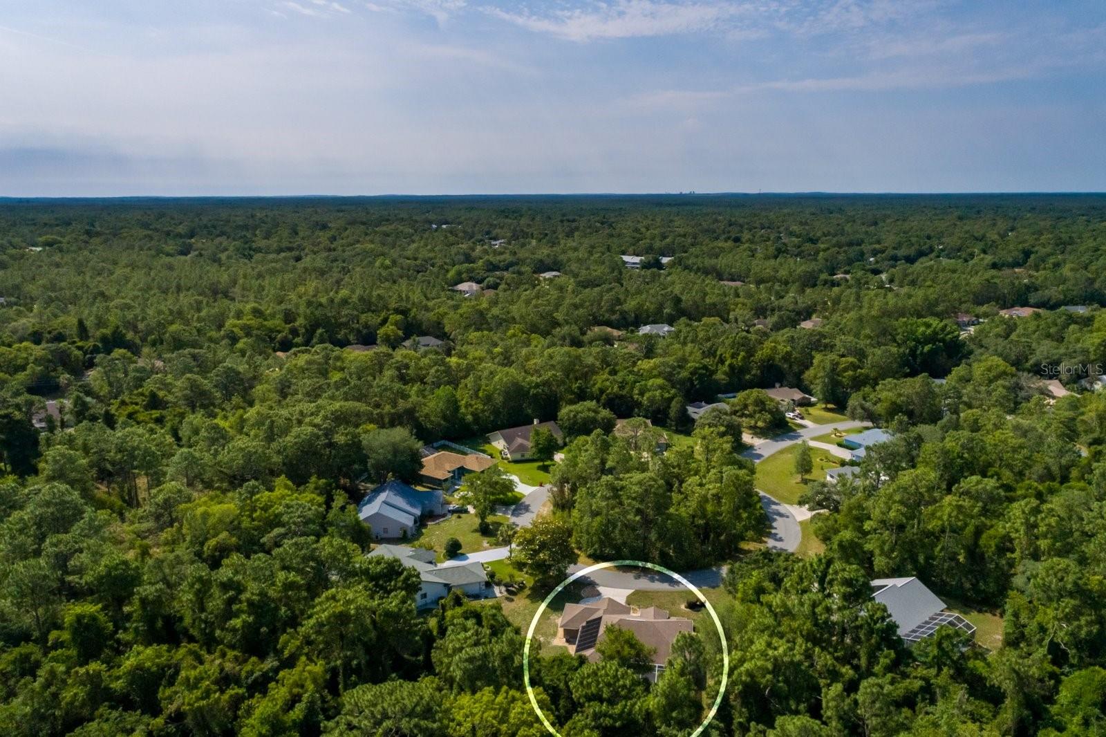 Listing photo id 27 for 16 Dahoon Court N