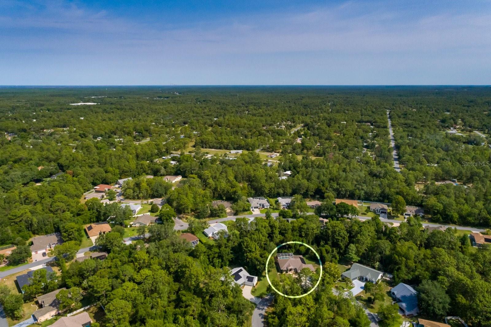 Listing photo id 34 for 16 Dahoon Court N