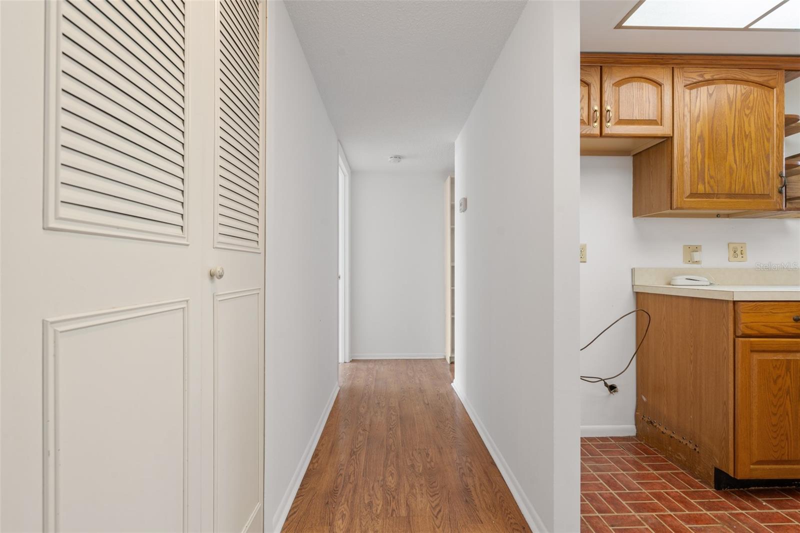 Image 15 of 63 For 500 Osceola Avenue 811