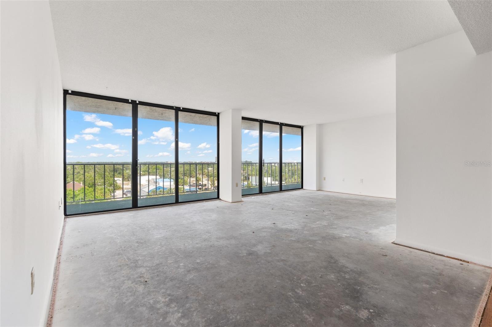Image 19 of 63 For 500 Osceola Avenue 811