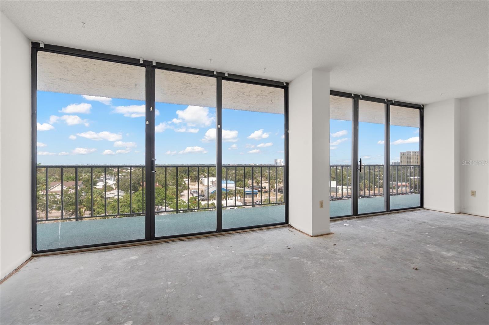 Image 22 of 63 For 500 Osceola Avenue 811