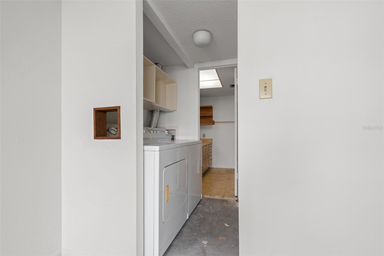 Image 36 of 63 For 500 Osceola Avenue 811