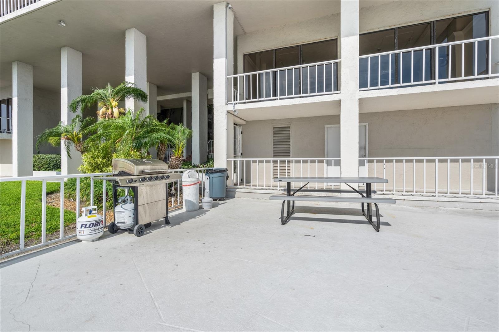 Image 48 of 63 For 500 Osceola Avenue 811